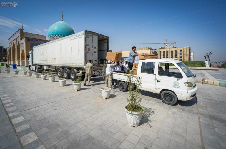 گل آرایی حرم مطهر علوی
