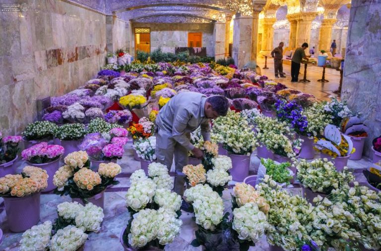 گل آرایی حرم مطهر علوی