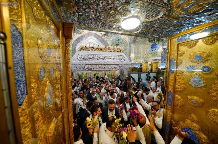 حذف شرط: مراسم تجدید بیعت خادمان مراسم تجدید بیعت خادمان