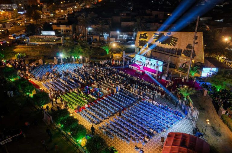 اهتزاز ۹۱ پرچم غدیری در سراسر عراق توسط آستان مقدس علوی