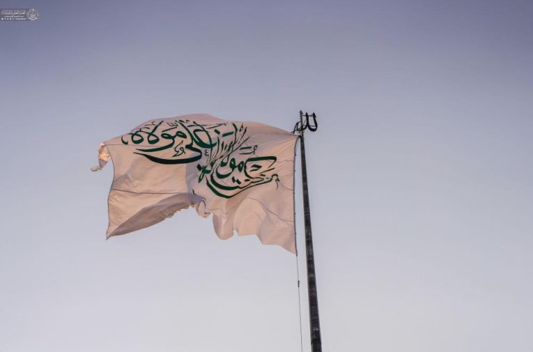 اهتزاز ۹۱ پرچم غدیری در سراسر عراق توسط آستان مقدس علوی