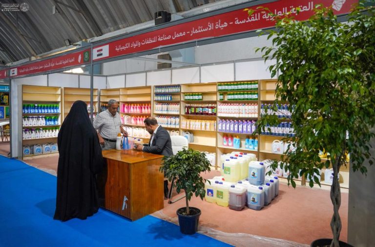 حضور غرفه آستان مقدس علوی در نمایشگاه بین‌المللی تولیدات ملی نجف اشرف