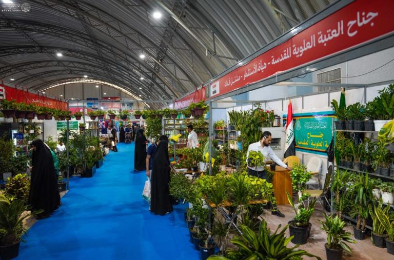 حضور غرفه آستان مقدس علوی در نمایشگاه بین‌المللی تولیدات ملی نجف اشرف