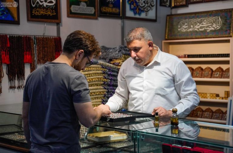 حضور غرفه آستان مقدس علوی در نمایشگاه بین‌المللی تولیدات ملی نجف اشرف