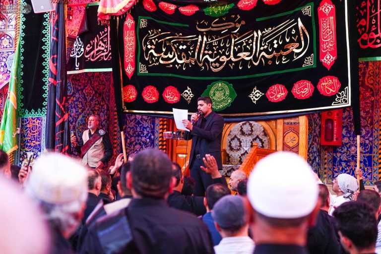 حضور دسته عزاداری خادمان علوی در کربلا در سالروز شهادت امام سجاد علیه‌السلام