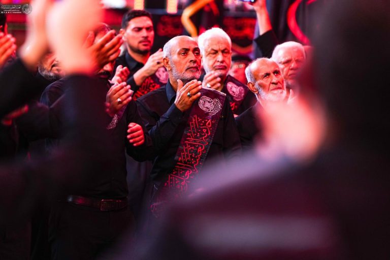 حضور دسته عزاداری خادمان علوی در کربلا در سالروز شهادت امام سجاد علیه‌السلام
