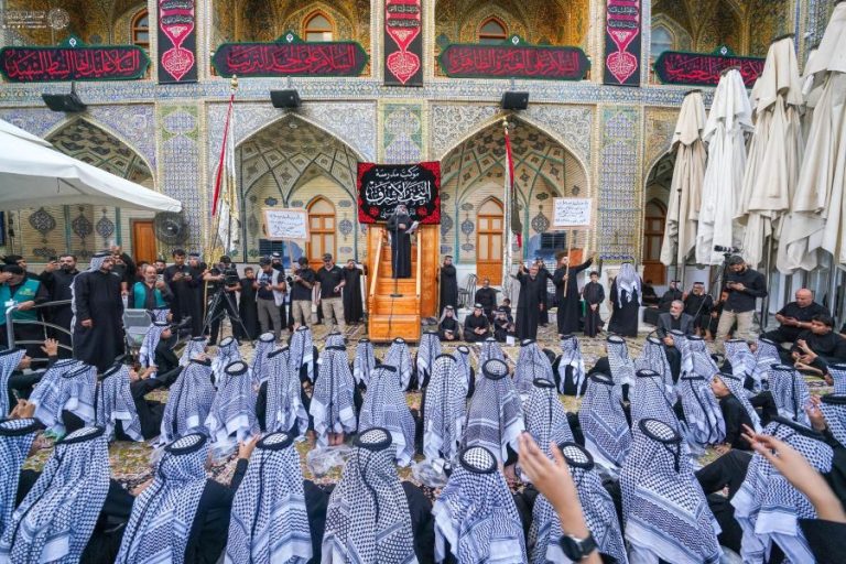 عزاداری نونهالان موکب مدرسه نجفاشرف در حرم مولای متقیان