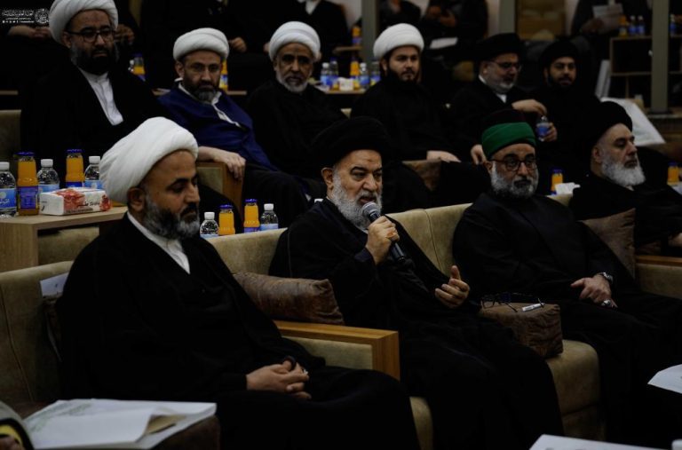 رهبری و پیشگامی امام حسن