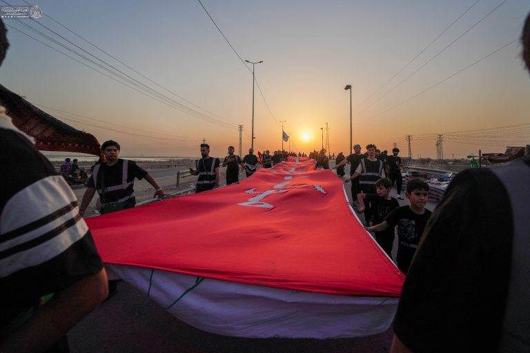 شور حسینی در مسیر نجف به کربلا