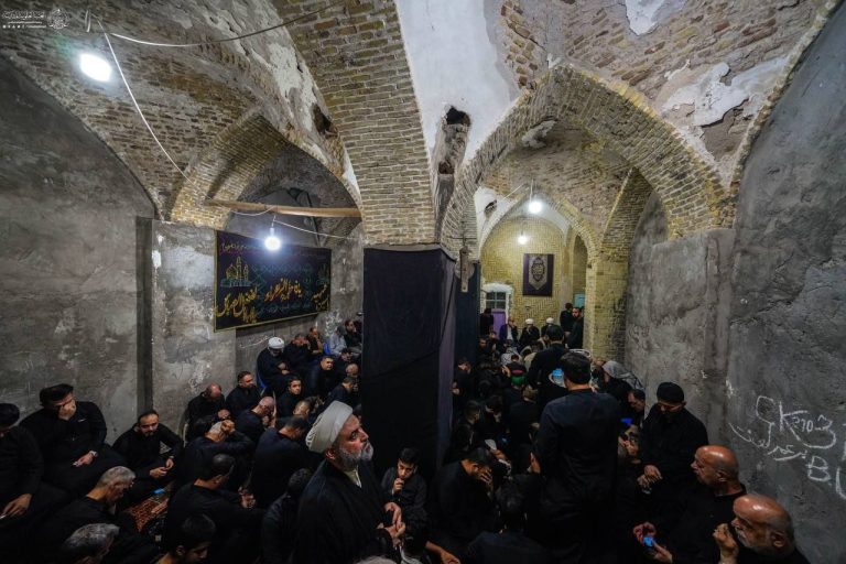 برپایی مجالس عزاداری
