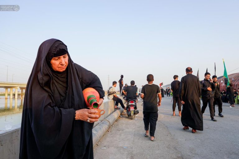 پذیرایی از زائران پیاده اربعین