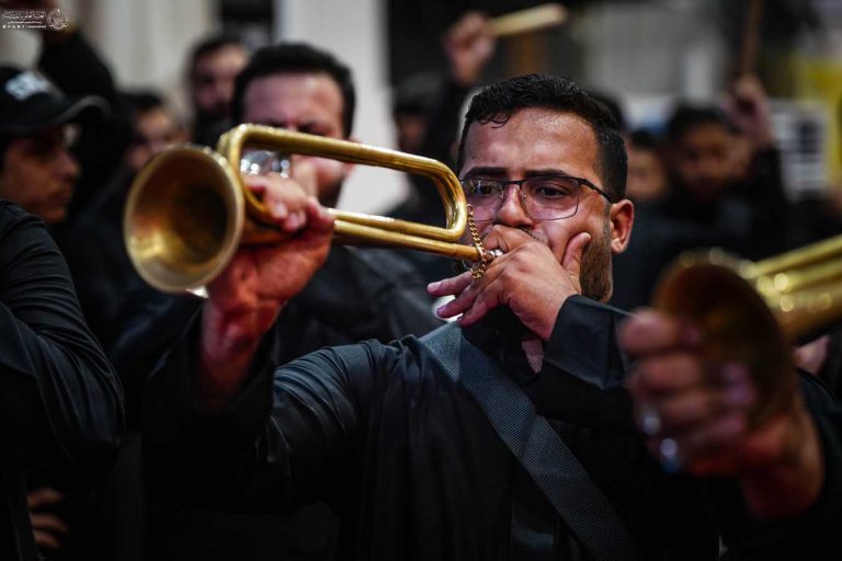 دسته‌های عزاداری حسینی