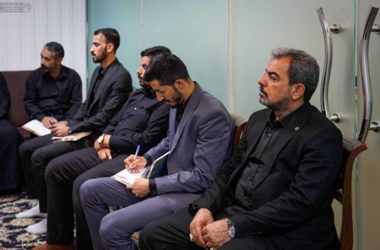 خدمترسانی خادمان افتخاری