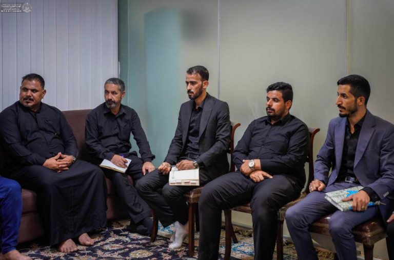 خدمترسانی خادمان افتخاری