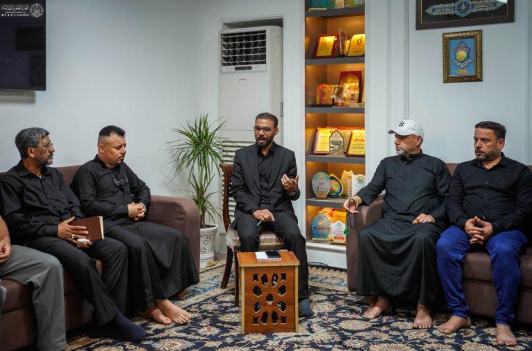 خدمترسانی خادمان افتخاری