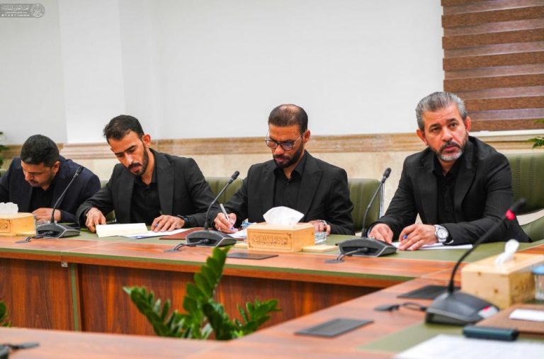 برگزاری نشست مرکزی اتاق عملیات زیارت اربعین با حضور تولیت آستان مقدس علوی