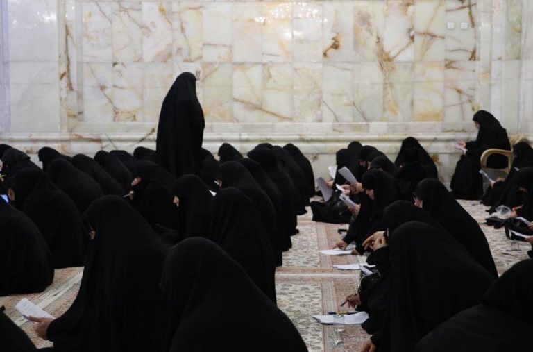 مشارکت ۸۰۰ دانش آموز در آزمون مبلغان دینی جهت آمادگی در مراسم اربعین