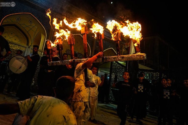 آیین مشعل گردانی اهالی نجف