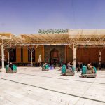 شست‌وشوی فضای اطراف حرم
