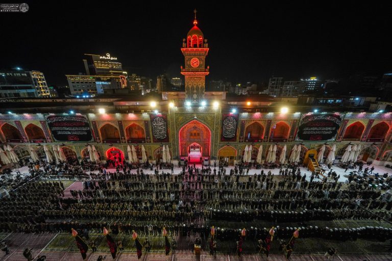 برافراشتن پرچم عزای پیامبر اکرم