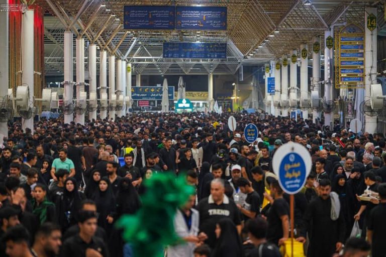 اجتماع میلیونی عزاداران نبوی