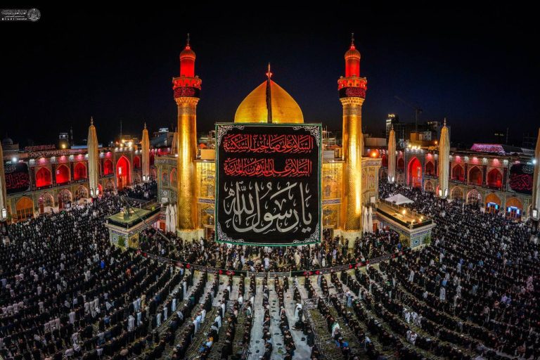 نماز جماعت شب شهادت پیامبر صلی‌الله‌علیه‌وآله در حرم امیرالمؤمنین علی علیه‌السلام