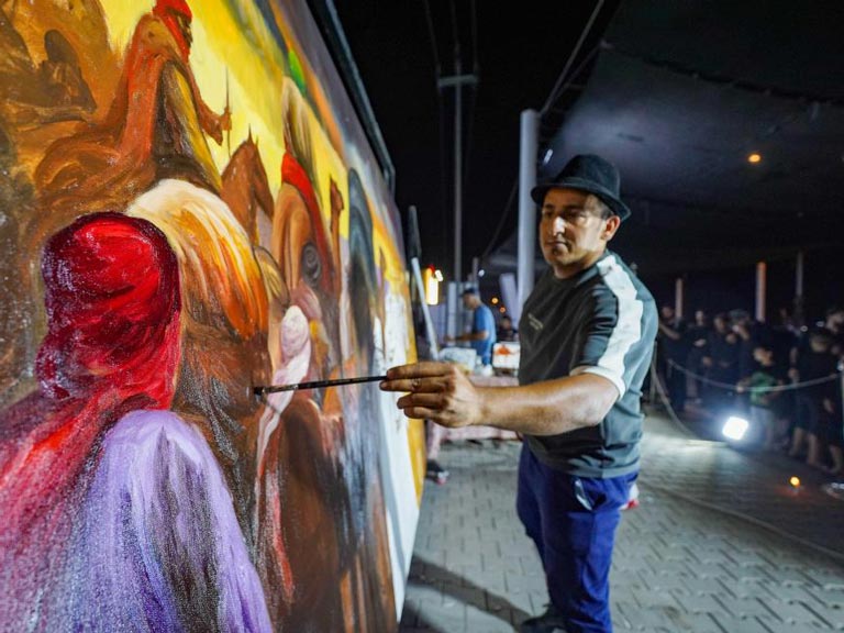 دیوارنگاره‌های هنری در مسیر زائران اربعین