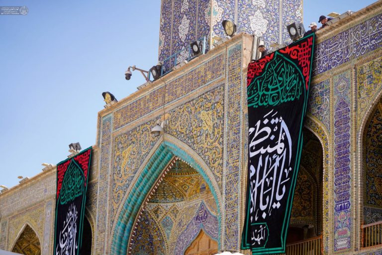 نصب کتیبه‌های عزای شهادت امام حسن عسکری عليه‌السلام