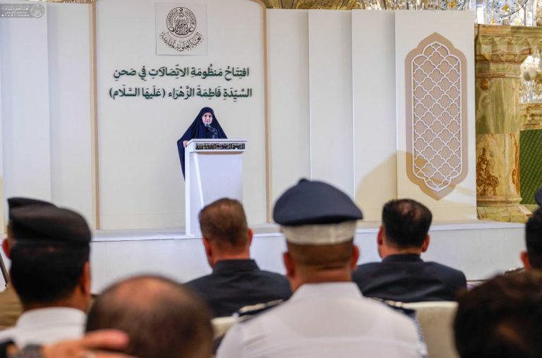 وزیر ارتباطات عراق دکتر هیام الیاسری در حرم مطهر علوی