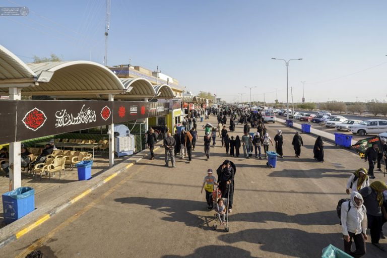 خدمات گسترده به زائران اربعین