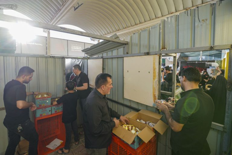 خدمات گسترده به زائران اربعین