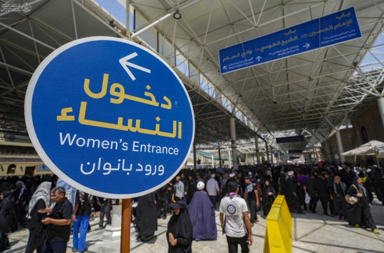 مترجمان آستان مقدس علوی