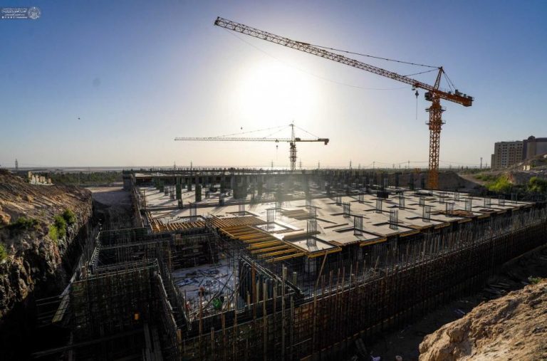 پروژه پارکینگ بزرگ نجف تحت نظارت آستان مقدس علوی طرحی مهم در جهت خدمت‌رسانی به زائران