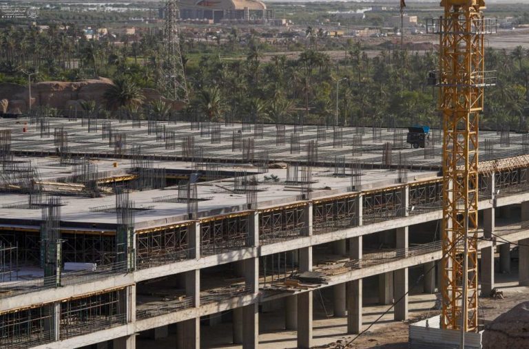 پروژه پارکینگ بزرگ نجف تحت نظارت آستان مقدس علوی طرحی مهم در جهت خدمت‌رسانی به زائران