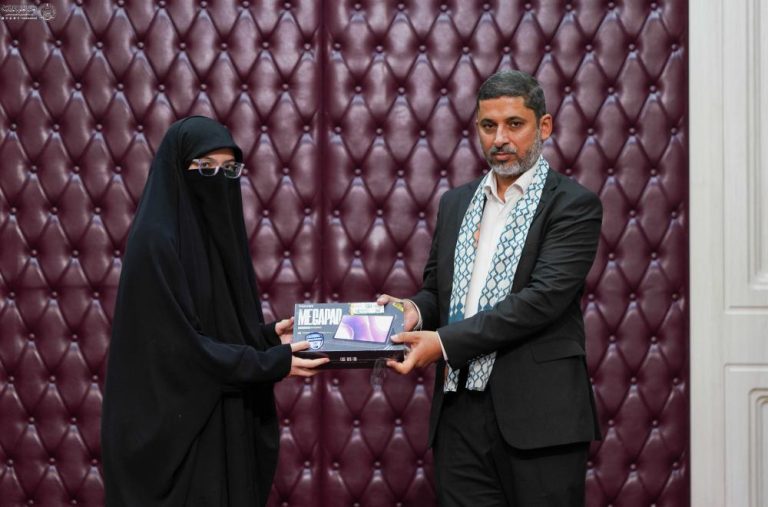 تجلیل از دانشجویان