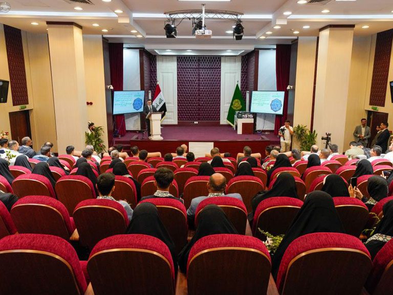 تجلیل از دانشجویان