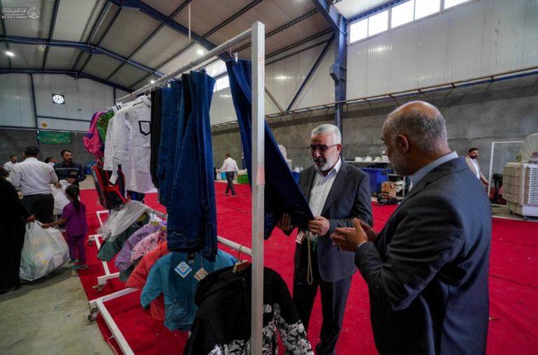 توزیع پوشاک مدرسه