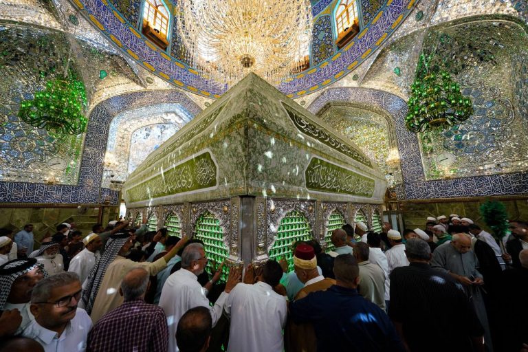 تجربه ناب زیارت مولای متقیان در یکشنبه‌های علوی