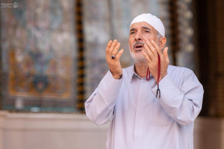 یکشنبه زیارتی امیرالمؤمنین (علیه‌السلام)