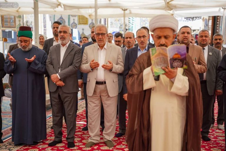 نشست متولیان