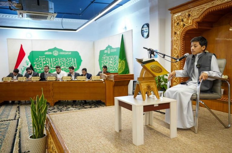 تجلیل از برگزیدگان