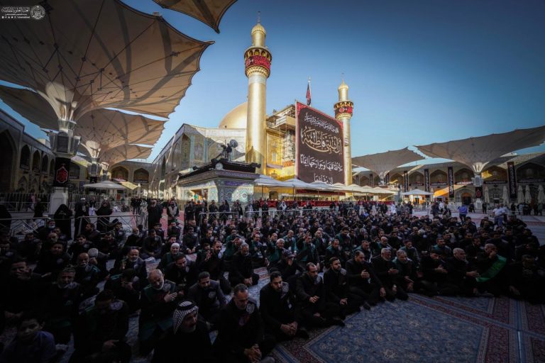 مراسم عزاداری خادمان