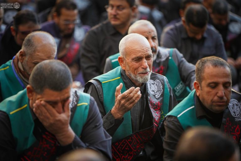 مراسم عزاداری خادمان