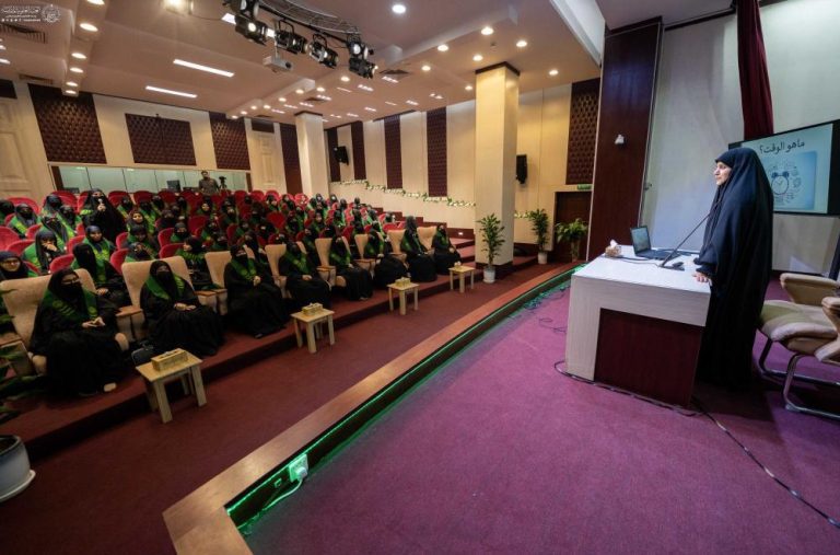 برگزاری کارگاه آموزشی برای دانش‌آموزان توسط آستان مقدس علوی