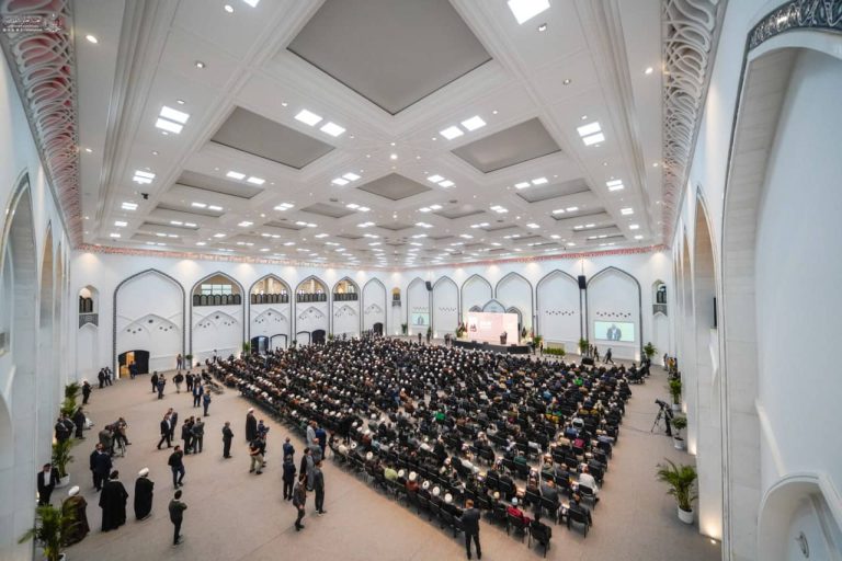 آغاز همایش علامه نائینی