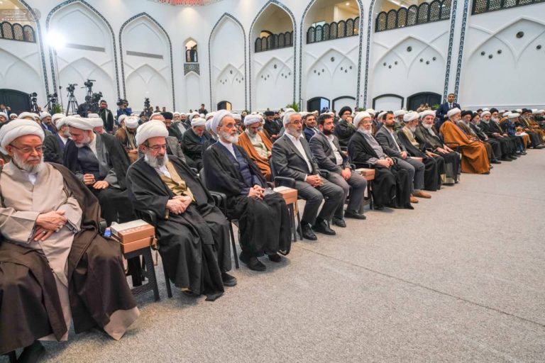 آغاز همایش علامه نائینی