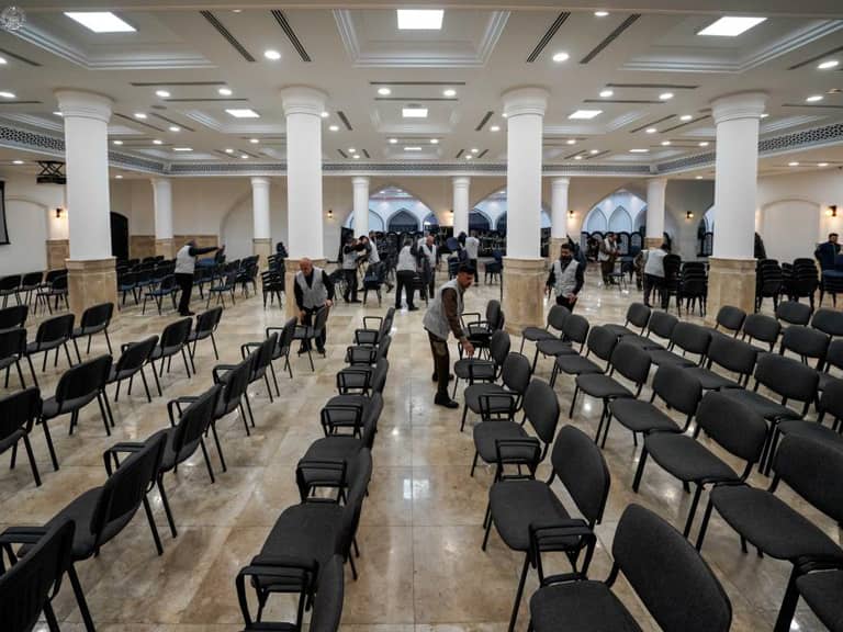 برگزاری همایش نائینی