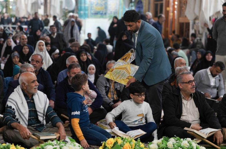 برگزاری محفل باشکوه قرآنی در حرم مطهر علوی ۵