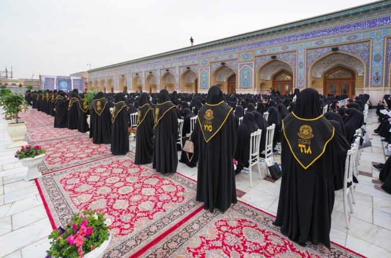 برگزاری جشنوارهٔ «چادر من» با حضور ۲۰۰۰ دانشجوی دختر در حرم مطهر علوی 20