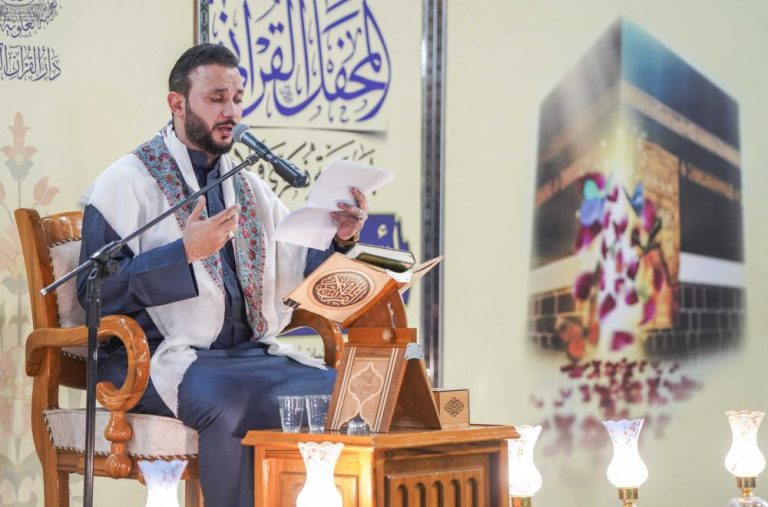 برگزاری محفل قرآنی در حرم مطهر علوی هم‌زمان با هفتۀ «مولود کعبه» 3